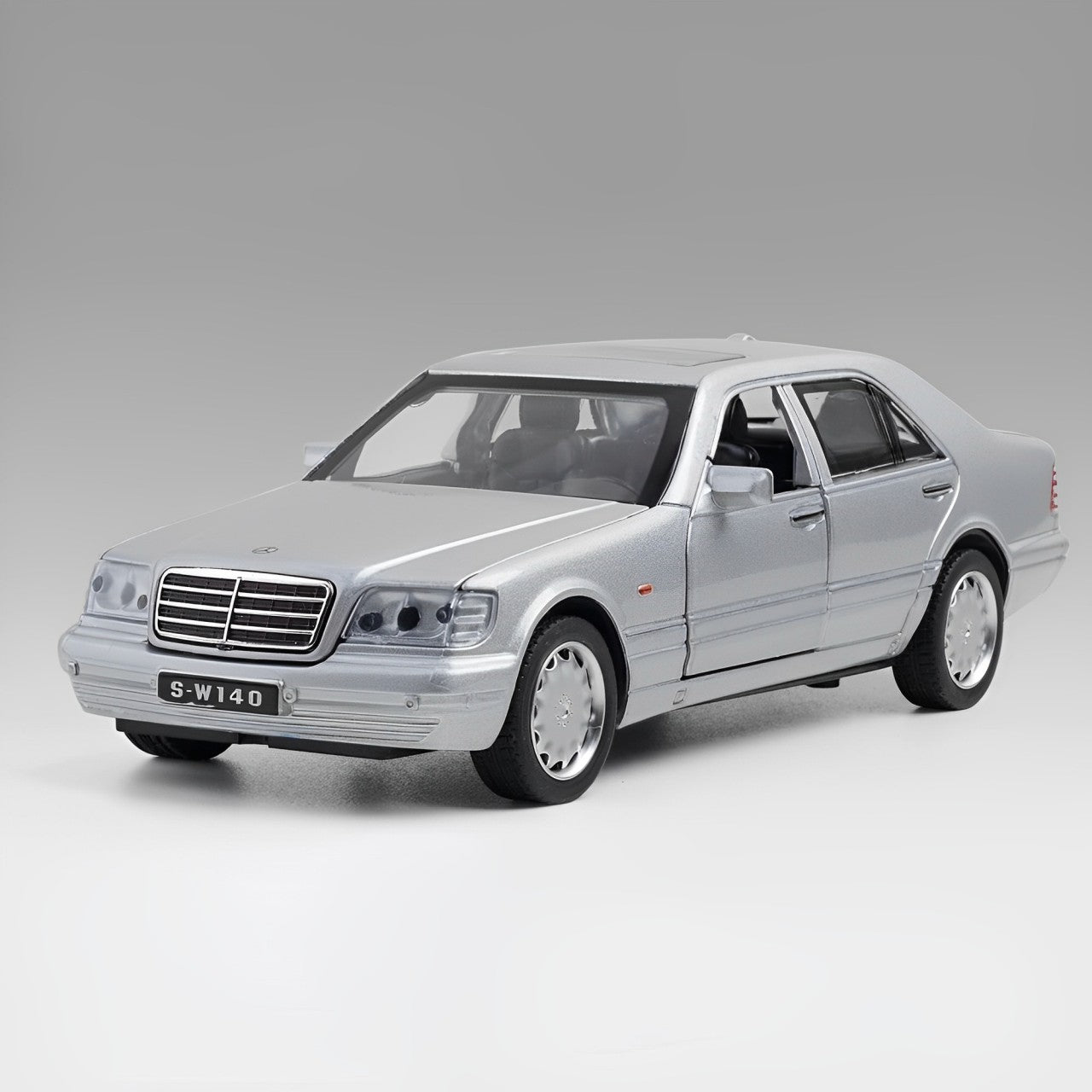 Mercedes Benz S W140 (1:32)