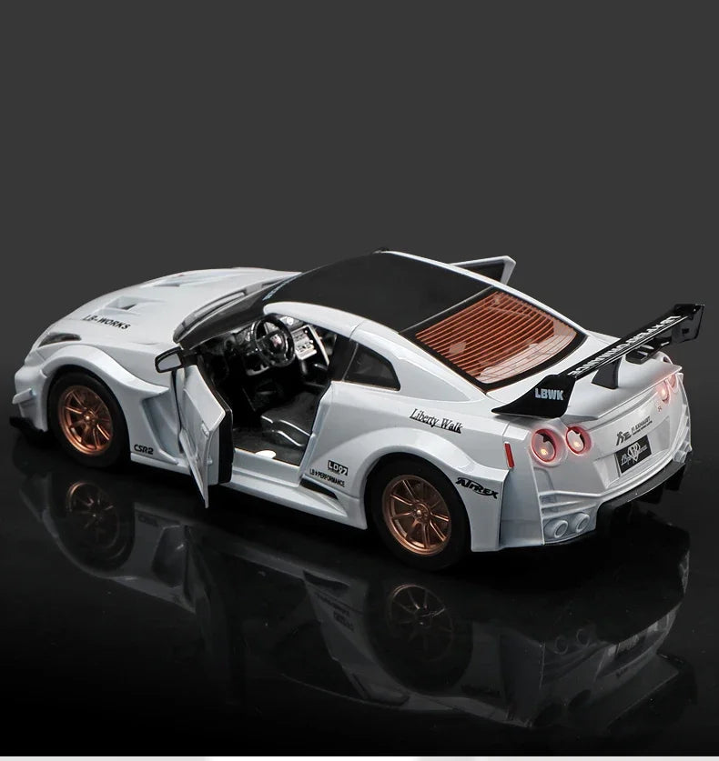 Nissan Skyline GTR R35 (1:24)